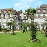 Apartment Le Domaine Des Roches By Interhome